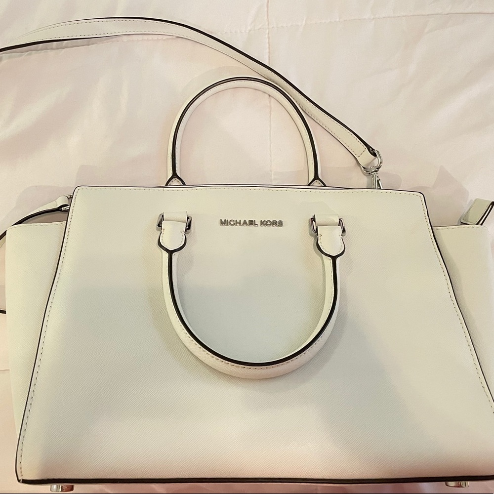 Michael Kors purse - comes in MK bag